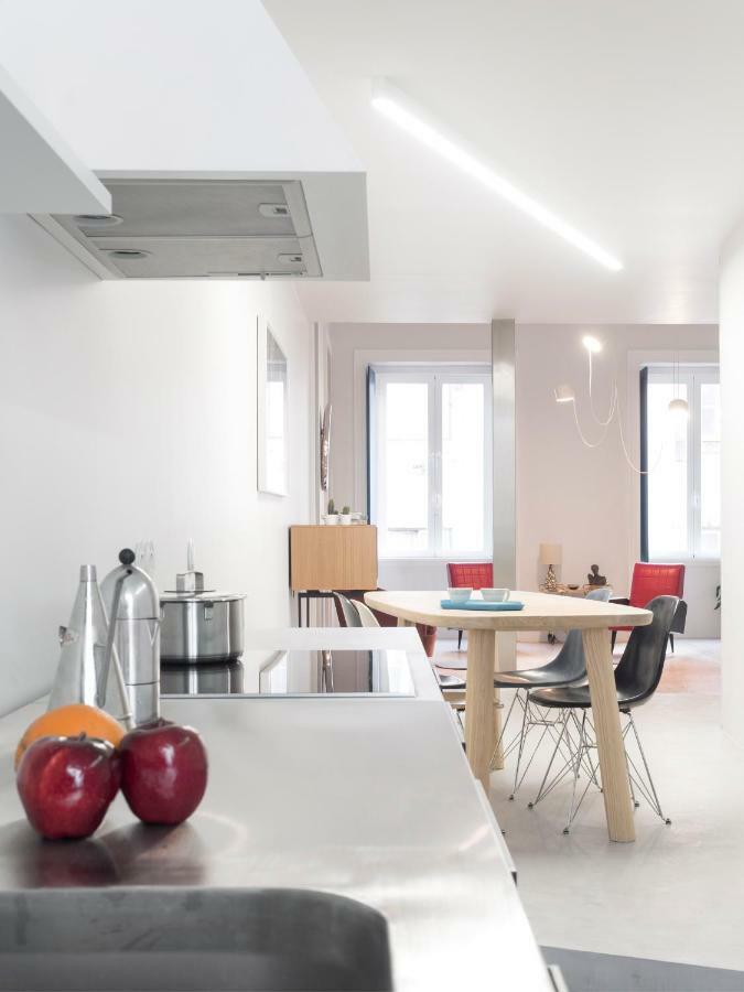 Awarded 3 Bedrooms Upscale Flat@Chiado Bairro Alto リスボン エクステリア 写真